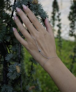 Alternative view of Azure Bileklik Şahmeran