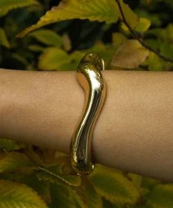 Alternative view of Golden Flow Bilezik